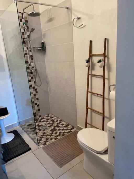 Le 136 Belle Vue Apartment Le Gosier  Bagian luar foto